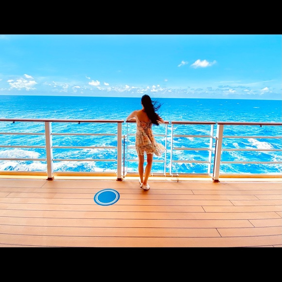 Meet your Posher, Jean - Picture 1 of 1